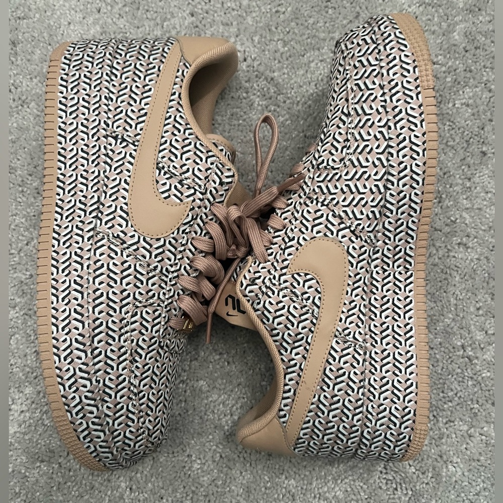 COPY - United Victory Limited Edition Air Force Size 10.5